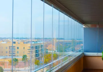 CORTINA DE CRISTAL EN BADAJOZ. ALUMINIOS BADAJOZ