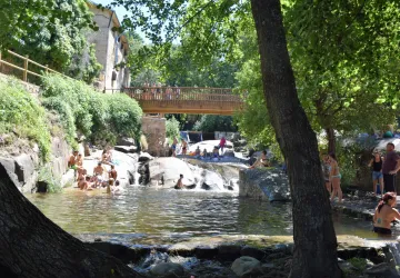 piscina natural de casas del monte