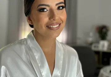 Maquillaje y peinado novia